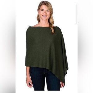 Claudia Nichole cashmere dark green poncho NWT!